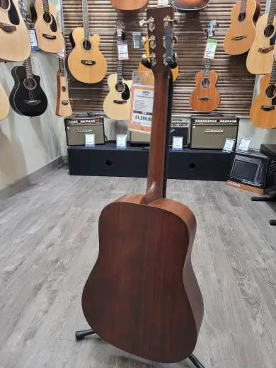 Martin Guitars - D-15M 2